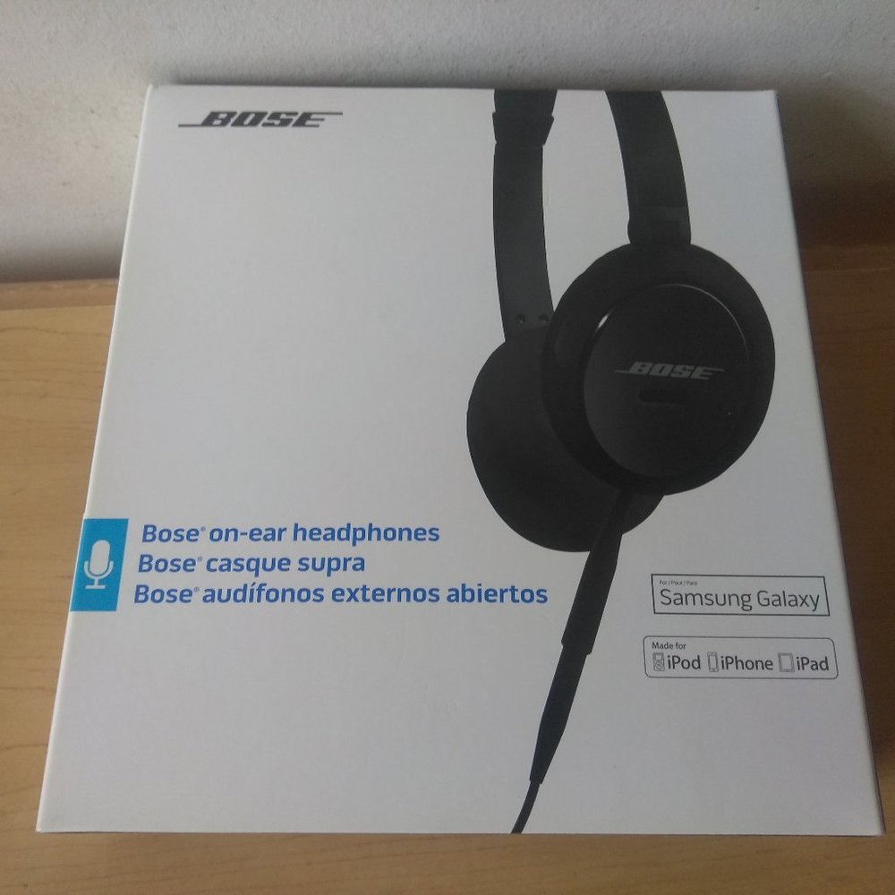 Bose On Ear Headphones (Wired)